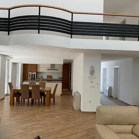 Villa Royal Willa